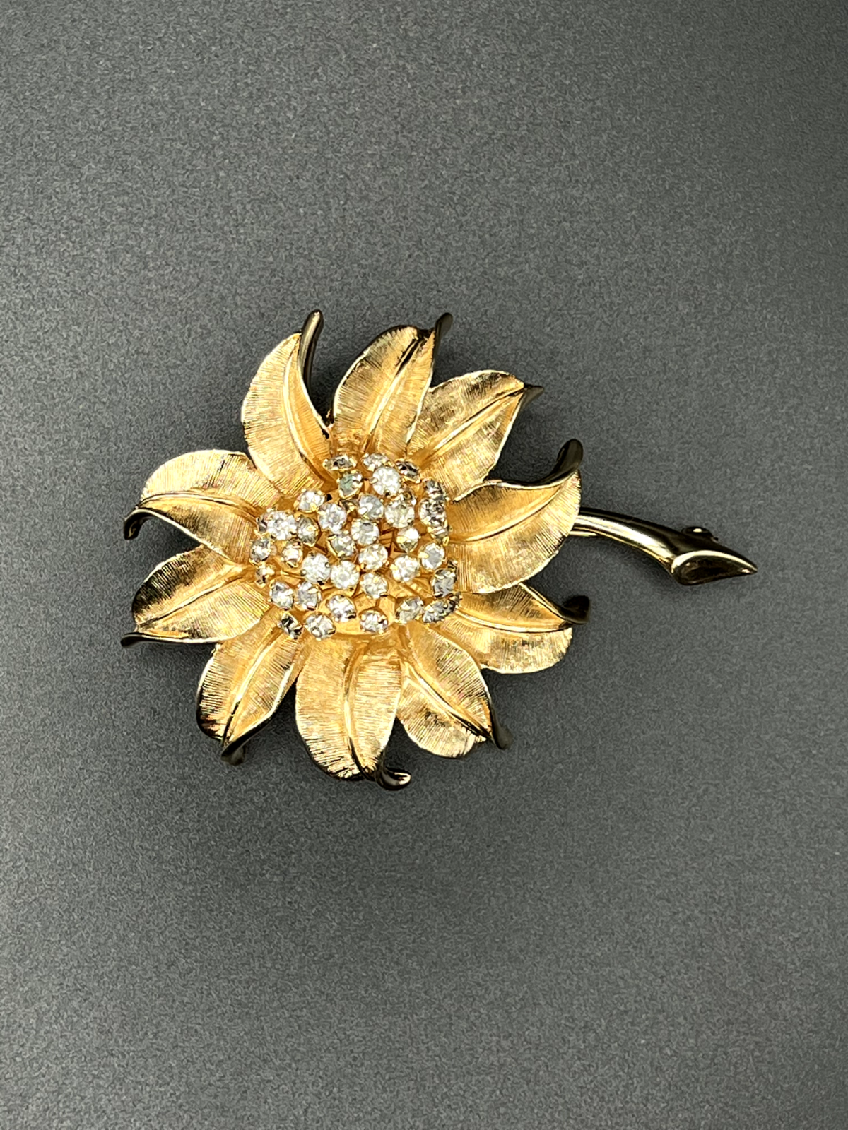 Vintage Gold-Toned Flower with Clear Rhinestone Accents Brooch Pin