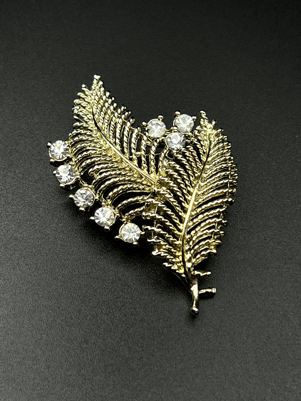 Vintage Gold-Toned Leaf With Glass Crystals Brooch Pin