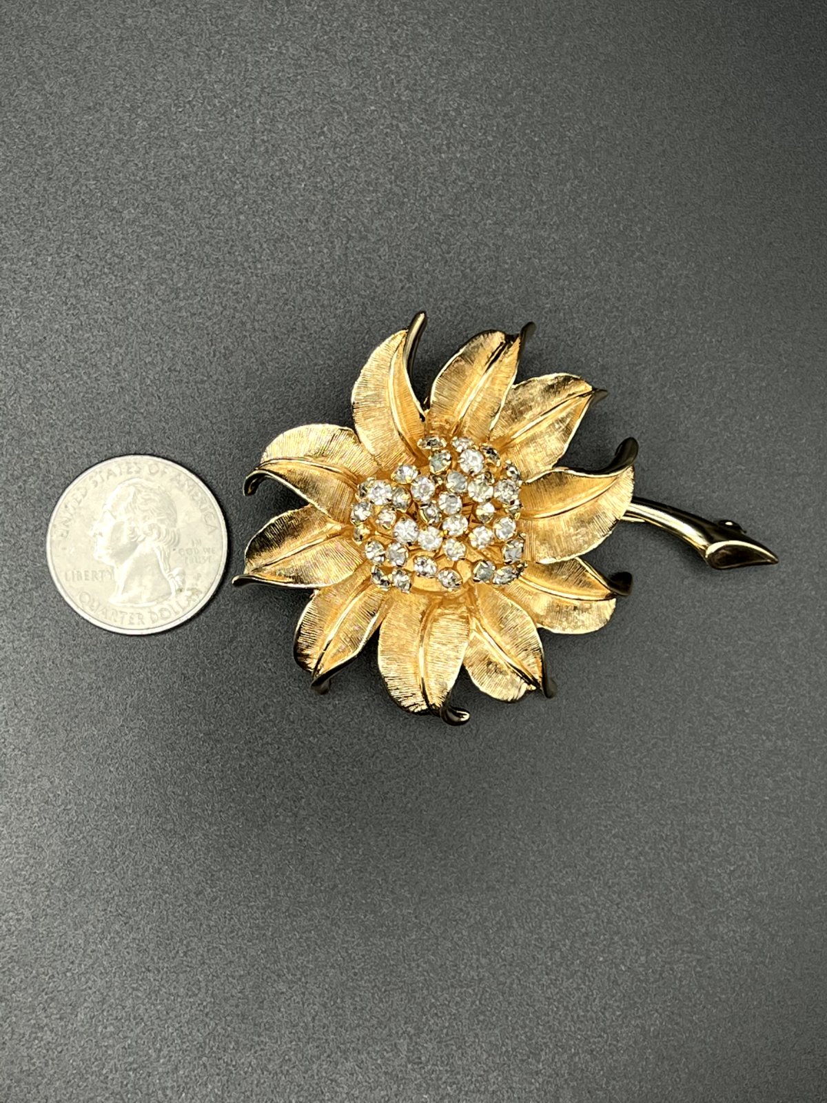 Vintage Gold-Toned Flower with Clear Rhinestone Accents Brooch Pin