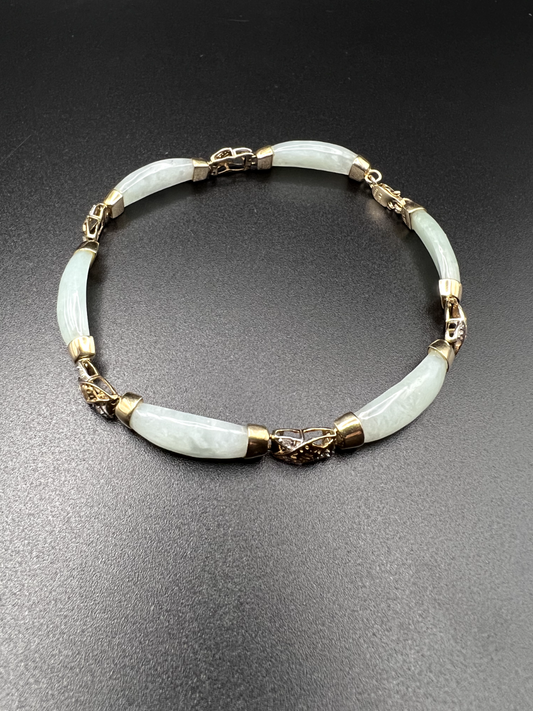 Vintage Signed 14k Gold and Jade Bracelet with Clear Crystals in the Design