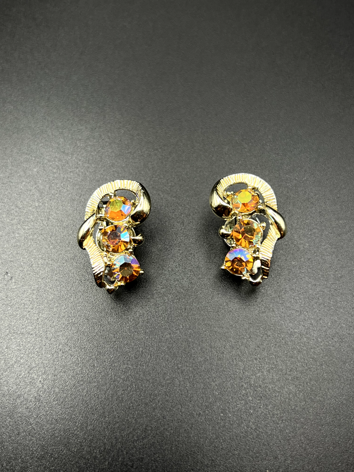 Vintage Stunning Gold-Toned Aurora Borealis Rhinestone Earrings And Bracelet Set